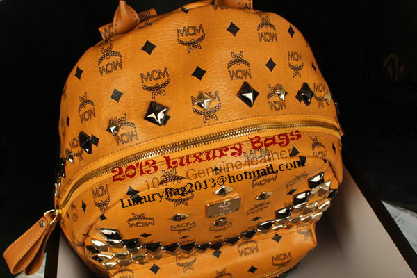 MCM Stark Backpack Jumbo in Calf Leather 8100 Camel MCM Stark Backpack Jumbo in Calf Leather 8100 Camel