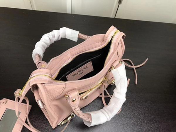 Balenciaga Giant City Gold Studs Handbag B084336 Pink Balenciaga Giant City Gold Studs Handbag B084336 Pink