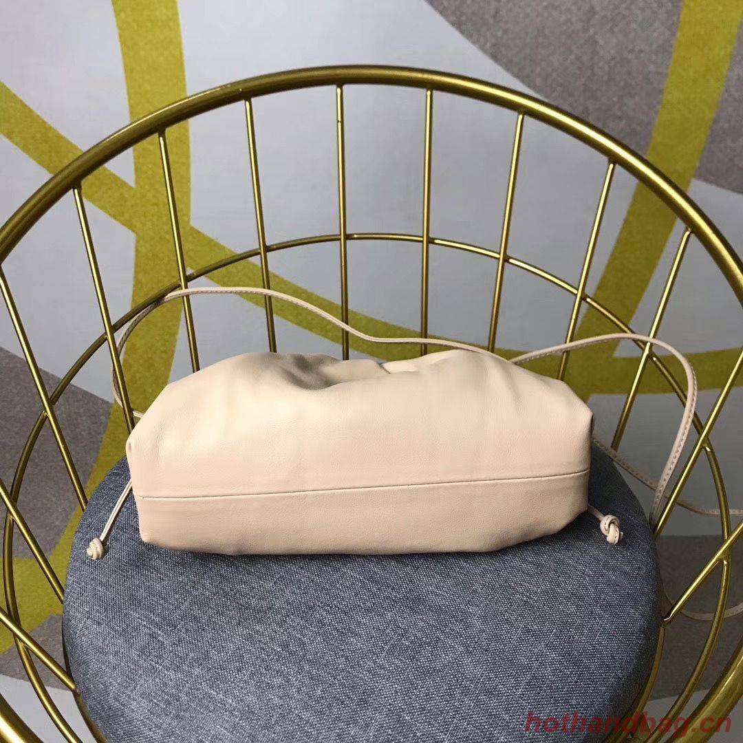 Bottega Veneta Nappa lambskin soft Shoulder Bag 98057 Nude Bottega Veneta Nappa lambskin soft Shoulder Bag 98057 Nude