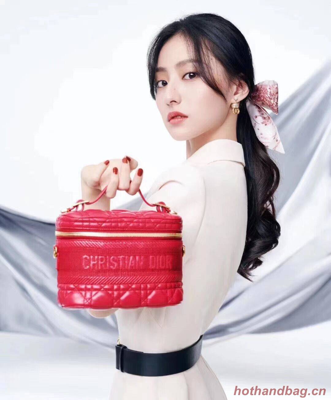 DIOR SMALL DIORTRAVEL VANITY CASE Cannage Lambskin S5488U red DIOR SMALL DIORTRAVEL VANITY CASE Cannage Lambskin S5488U red