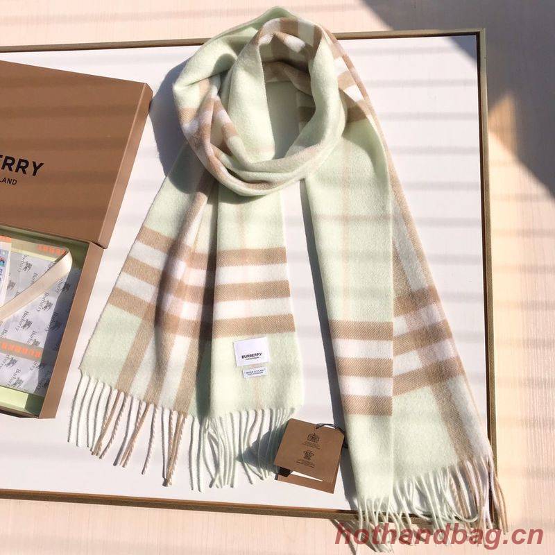 Burberry Scarf B00250