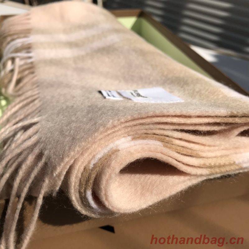 Burberry Scarf B00251