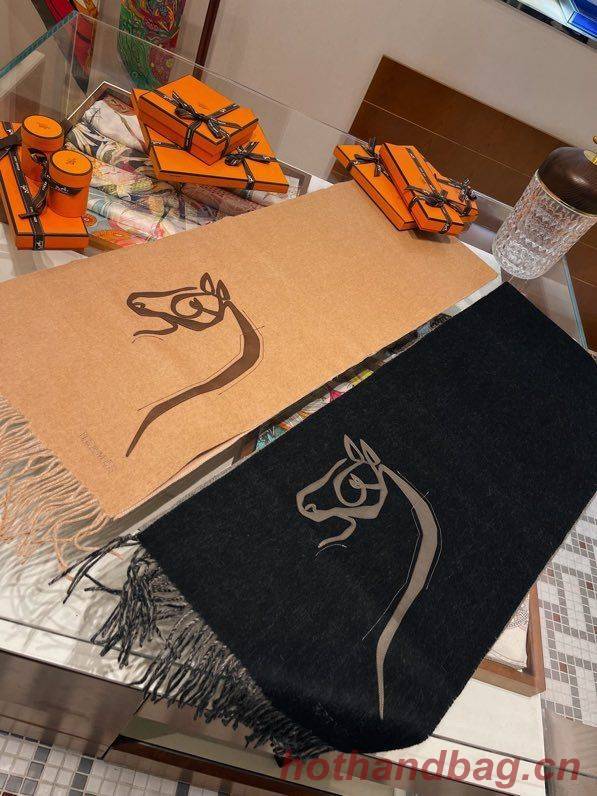 Hermes Scarf HEC00089 Hermes Scarf HEC00089