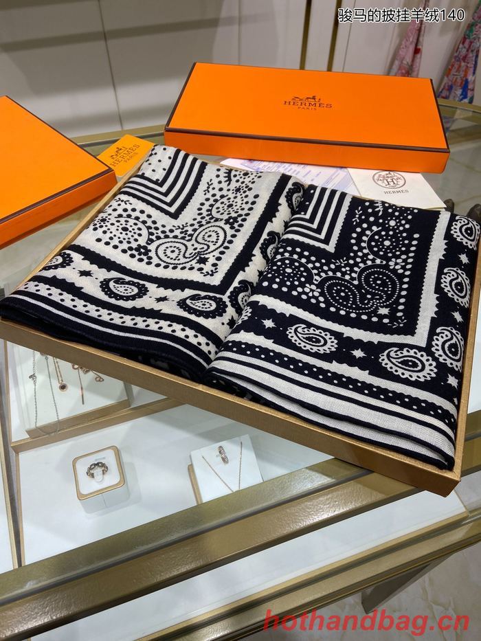 Hermes Scarf HEC00401 Hermes Scarf HEC00401