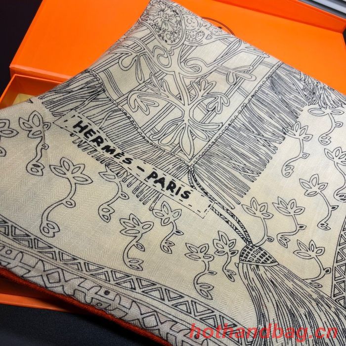 Hermes Scarf HEC00455 Hermes Scarf HEC00455