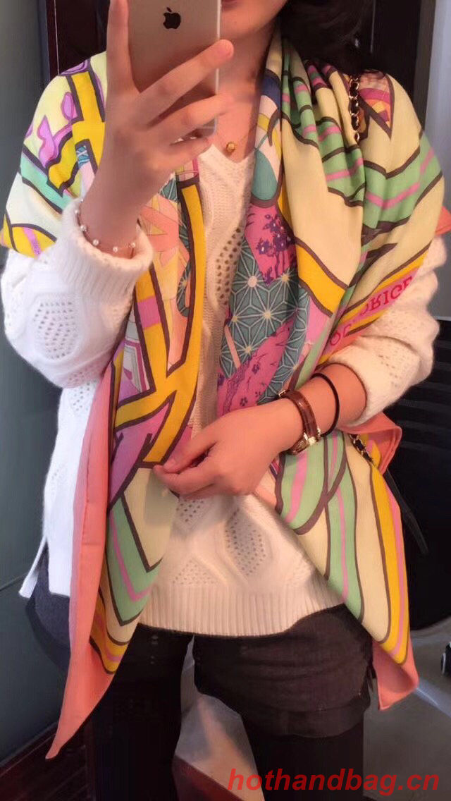 Hermes Scarf HEC00500 Hermes Scarf HEC00500