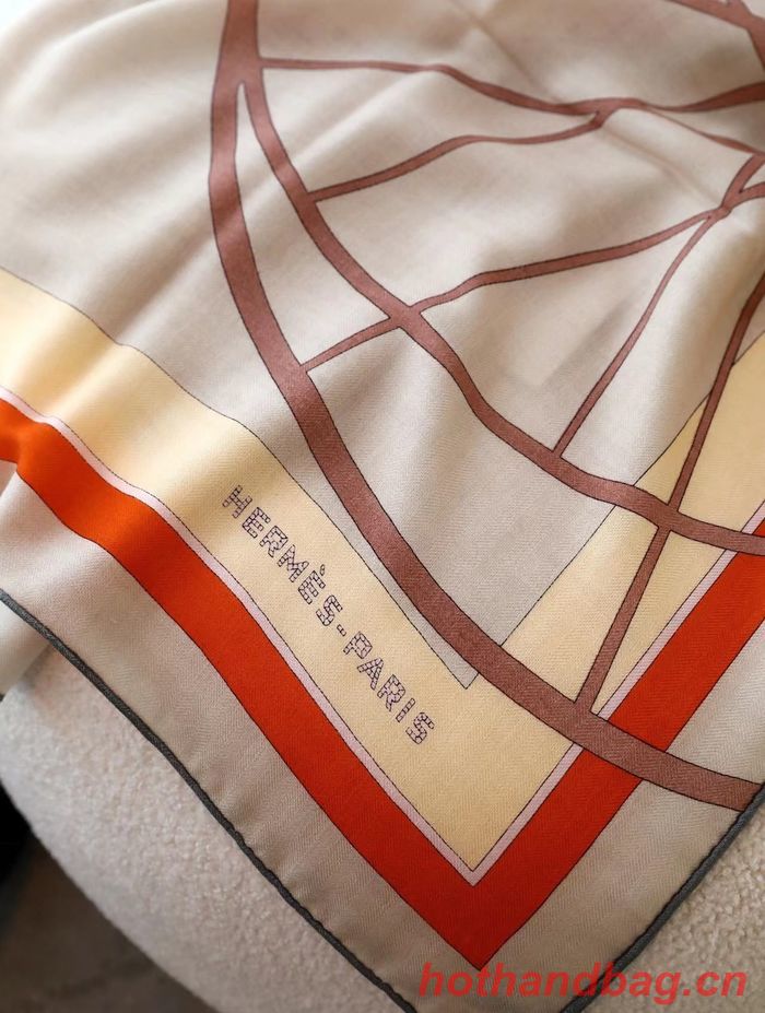 Hermes Scarf HEC00536 Hermes Scarf HEC00536