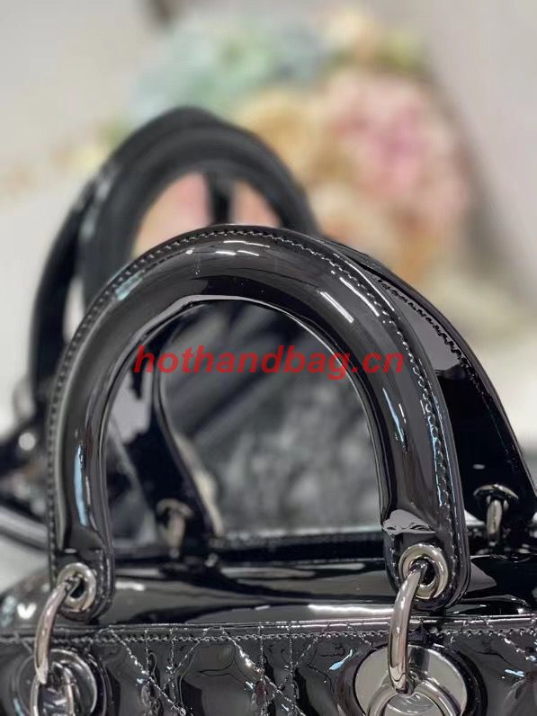 MEDIUM LADY DIOR BAG Black Patent Cannage Calfskin M0565OW Black-Tone MEDIUM LADY DIOR BAG Black Patent Cannage Calfskin M0565OW Black-Tone