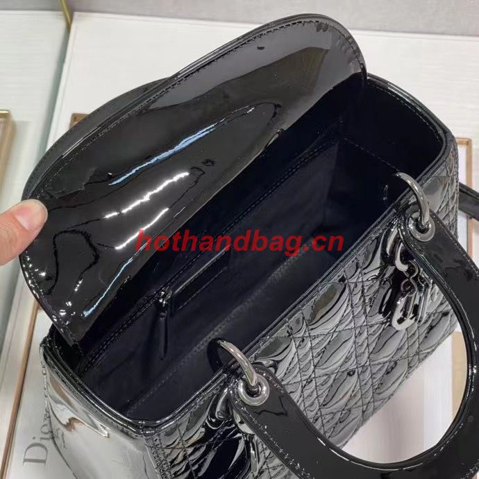 MEDIUM LADY DIOR BAG Black Patent Cannage Calfskin M0565OW Black-Tone MEDIUM LADY DIOR BAG Black Patent Cannage Calfskin M0565OW Black-Tone