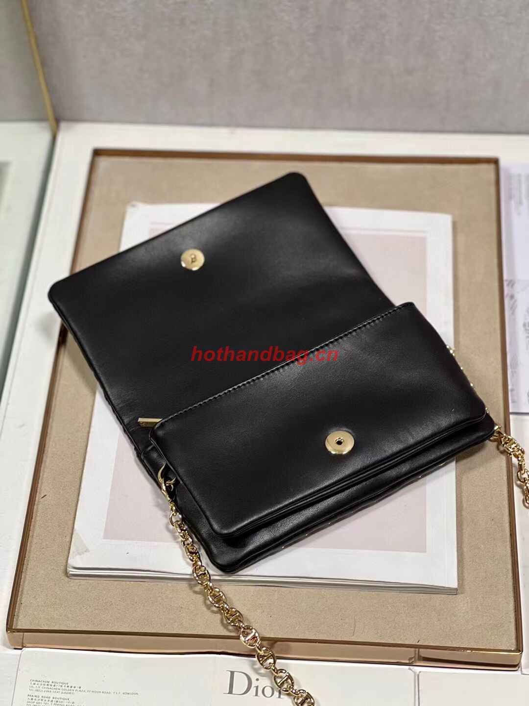 DIOR CARO MACROCANNAGE POUCH Macrocannage Calfskin with Star Motif S5135UNH black&gold DIOR CARO MACROCANNAGE POUCH Macrocannage Calfskin with Star Motif S5135UNH black&gold