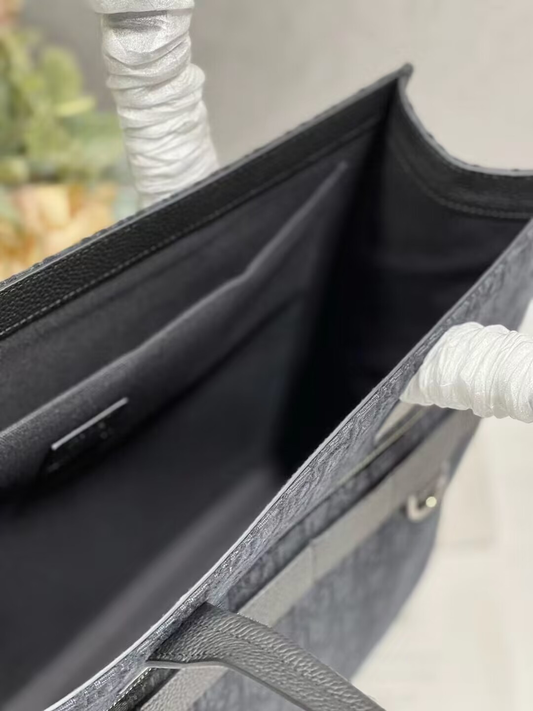 Dior Essentials SAFARI TOTE BAG Black Dior Oblique Jacquard and Grained Calfskin 1ESSH22 Dior Essentials SAFARI TOTE BAG Black Dior Oblique Jacquard and Grained Calfskin 1ESSH22