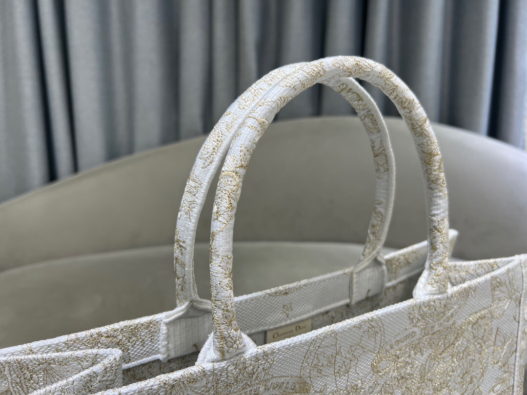 LARGE DIOR BOOK TOTE Gold-Tone and White Butterfly Around The World Embroidery M1286ZES