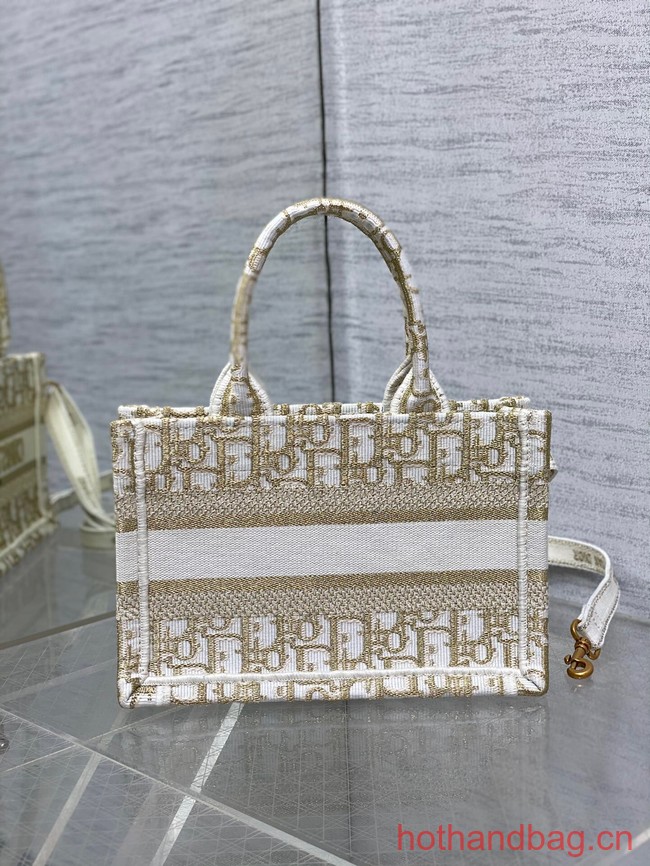 MINI DIOR BOOK TOTE WITH STRAP Gold-Tone Dior Oblique Embroidery S5573CTQ