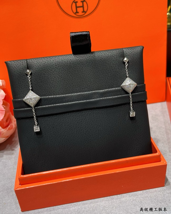 Valentino Earring CE16211