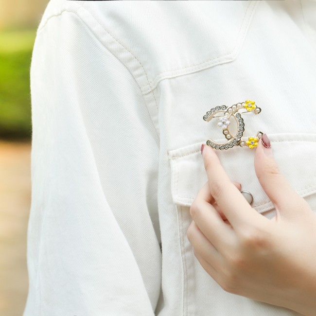 Chanel Brooch CE16454