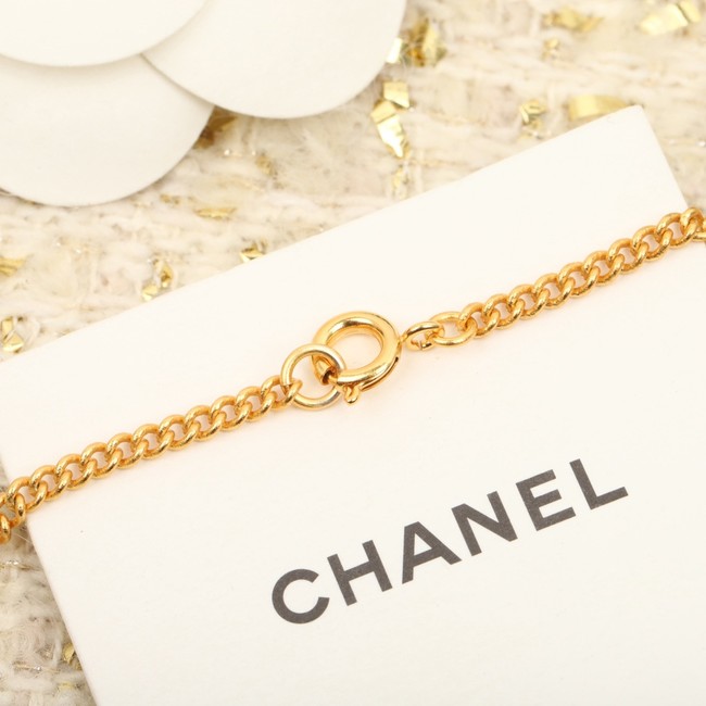 Chanel necklace CE16447