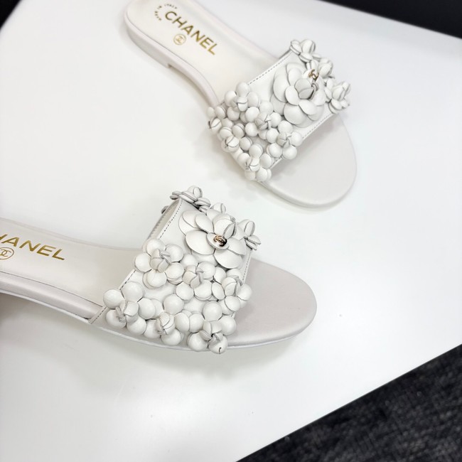 Chanel WOMENS SANDAL 55888-5