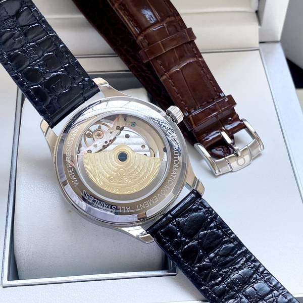 Omega Watch OMW00879-1