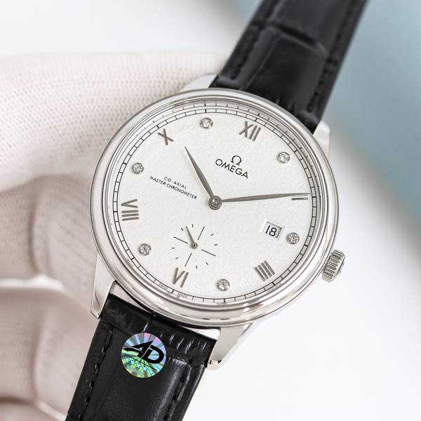 Omega Watch OMW00883