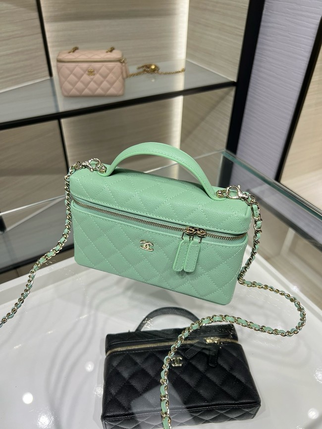 Chanel CLUTCH WITH CHAIN AP4385 green