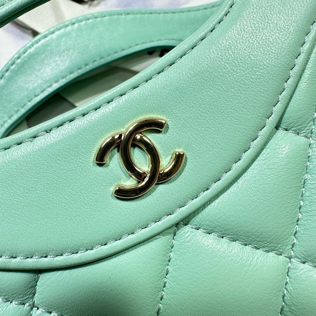 Chanel CLUTCH WITH CHAIN AP3656 light green