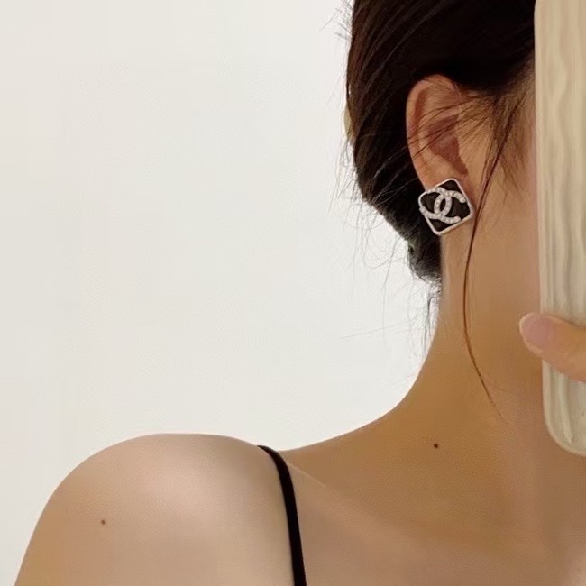 Chanel Earring CE16805