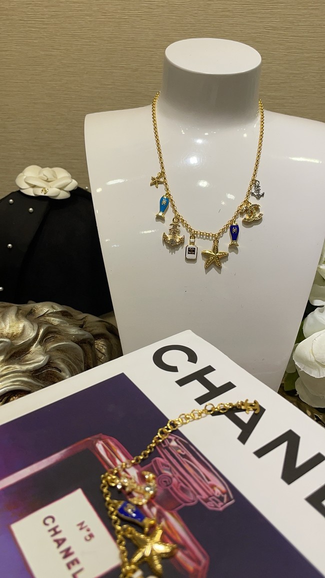 Chanel necklace CE16868