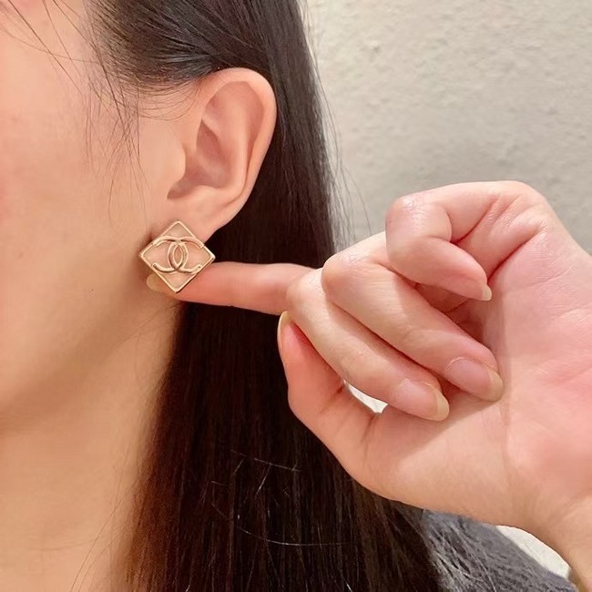 Chanel Earring CE16929