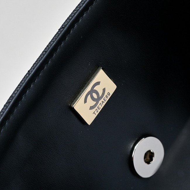 Chanel SMALL FLAP BAG CLUTCH WITH CHAIN Gold-Tone Metal AS5554 BLACK