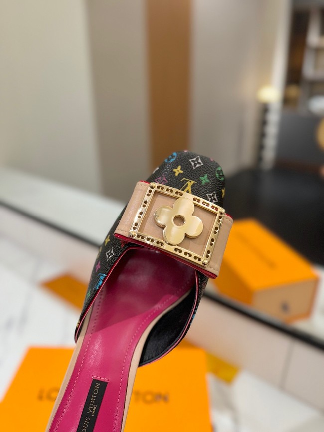 Louis Vuitton Slippers 45001-6