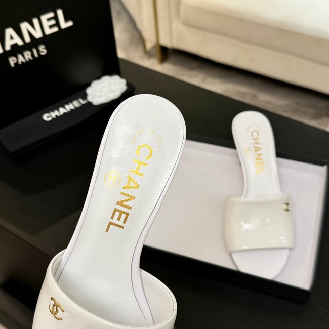 Chanel Slippers 45002-1
