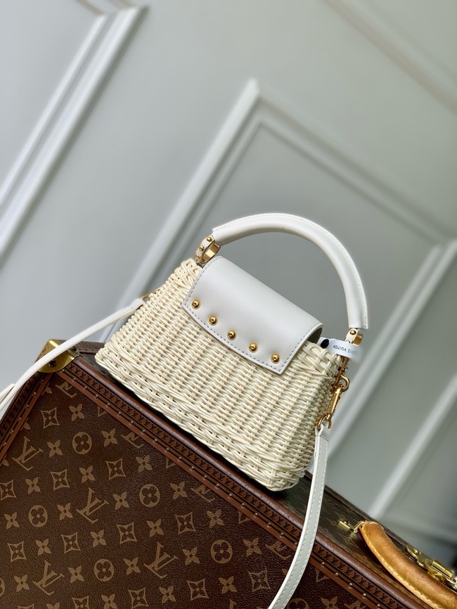 Louis Vuitton Capucines Mini M11617 white