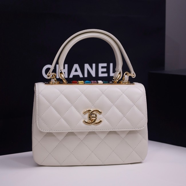 CHANEL mini Flap Bag With Top Handle 4654-5