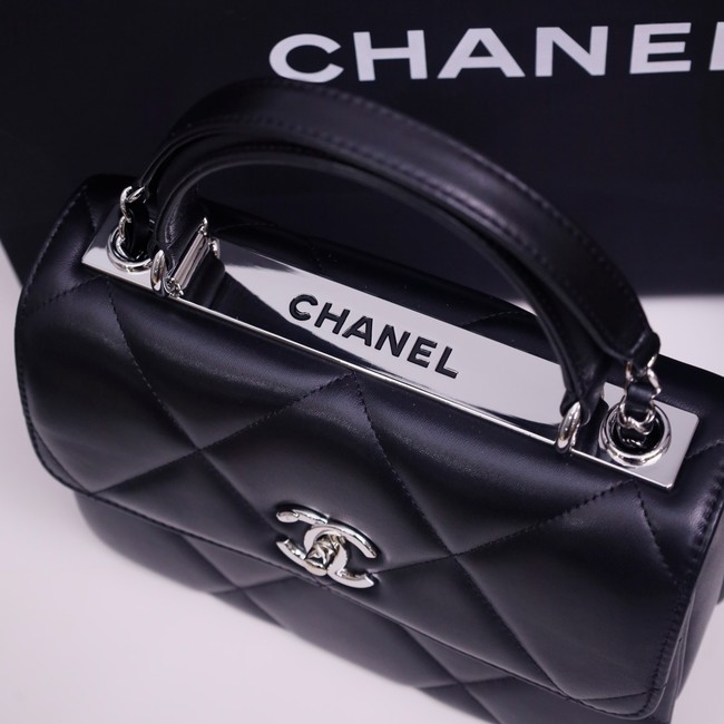 CHANEL small Flap Bag With Top Handle 92236-32