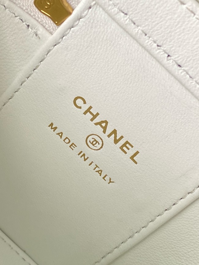 CHANEL Grained Calfskin Small Vanity with Chain AP3941 white