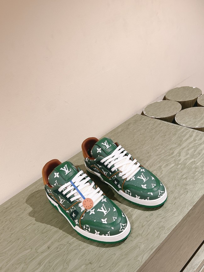 Louis Vuitton Sneaker 45037-2