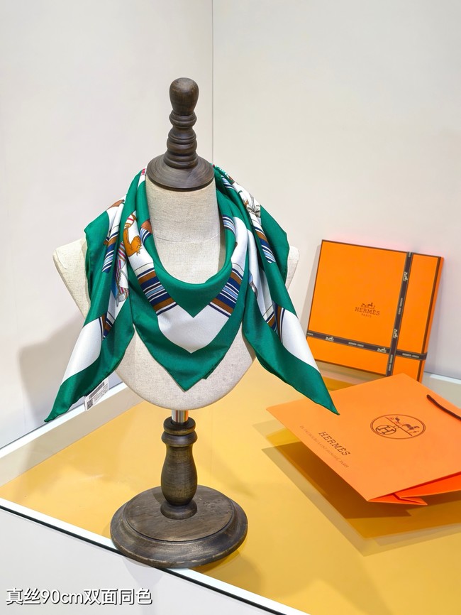 Hermes Shawl Cashmere and Silk Jacquard KY097