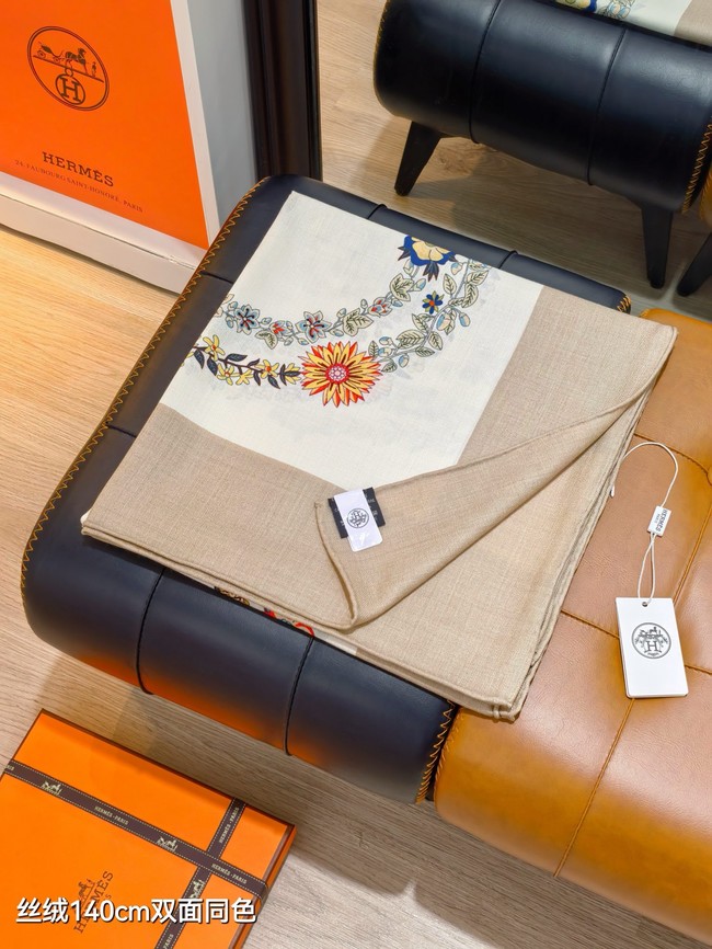 Hermes Shawl Cashmere and Silk KY139
