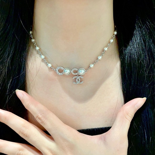 Chanel necklace CE81114
