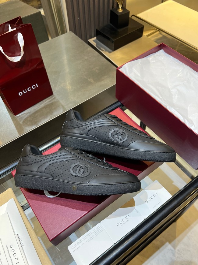 Gucci Womens sneaker 45069-8
