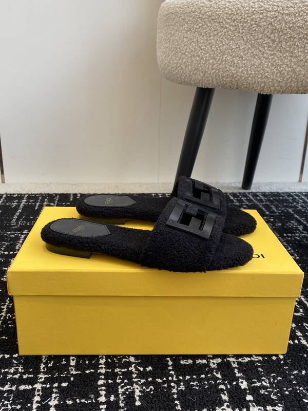 Fendi Shoes FDS00126