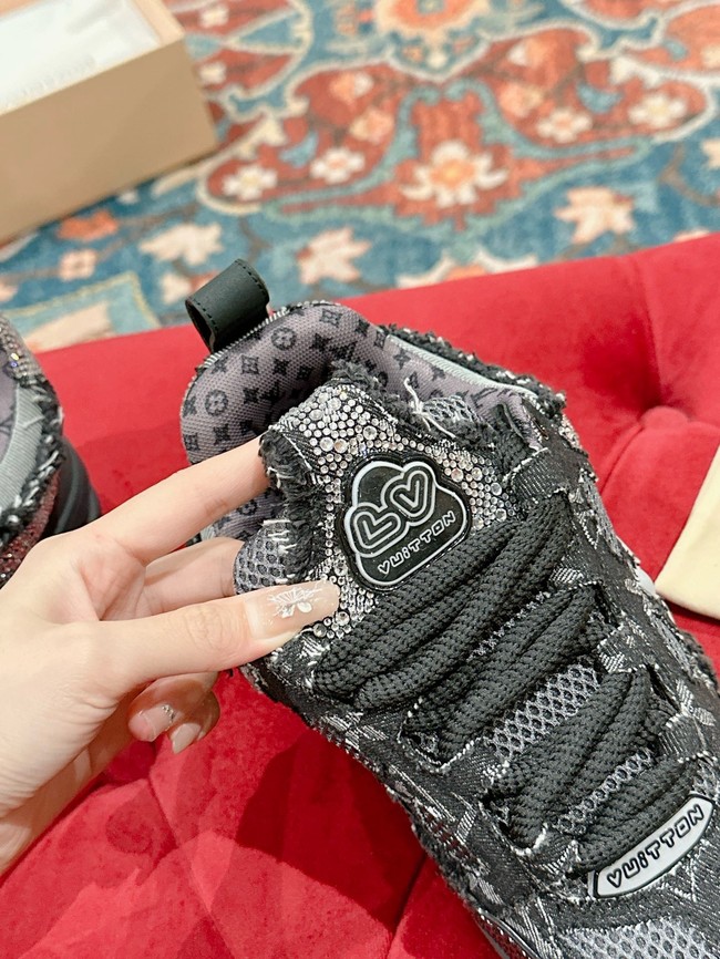 Louis Vuitton Trainer Sneaker 1ACP1R-3