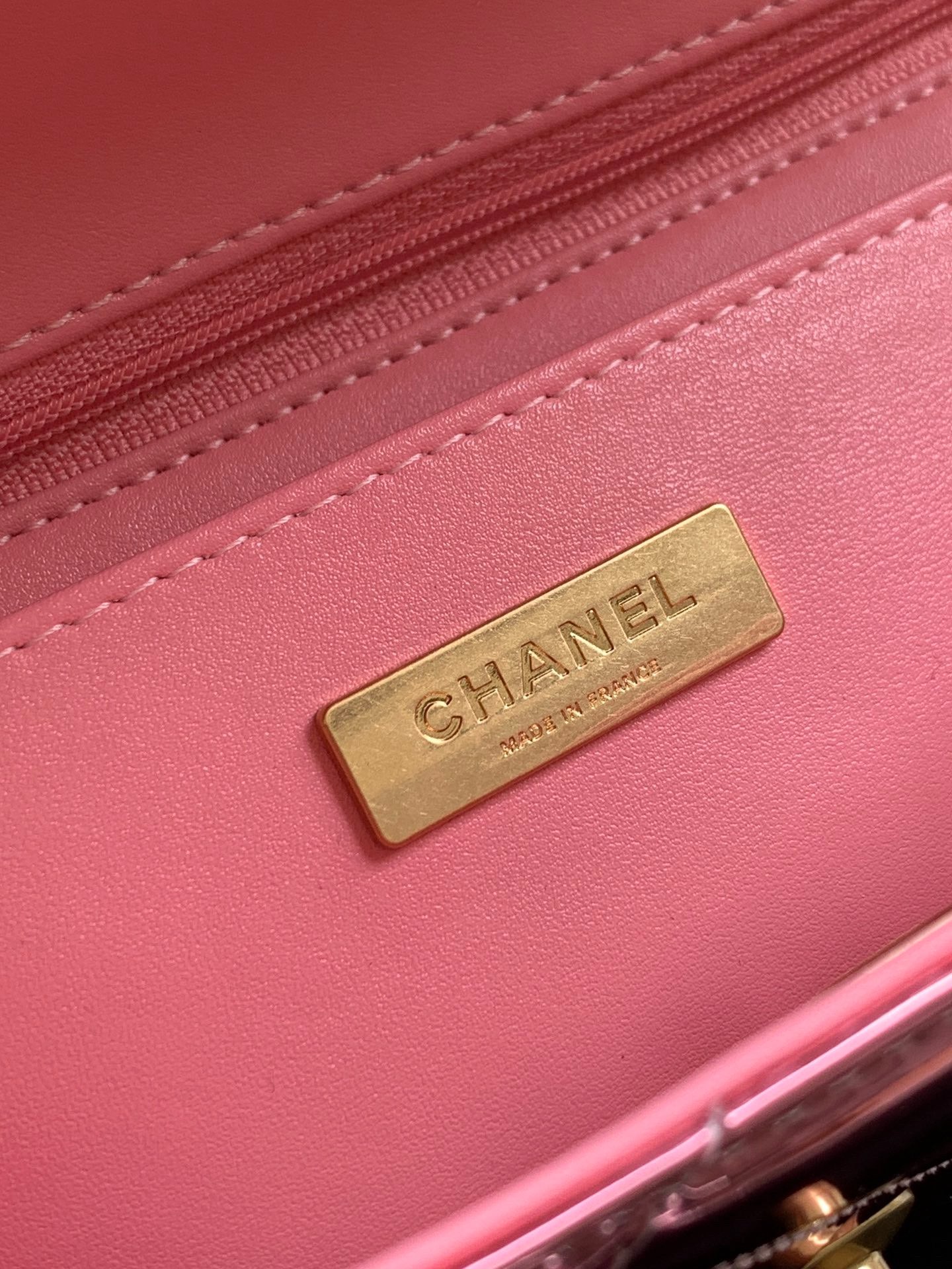 Chanel 25K Original Patent Leather Top Handle Bag A6321 Pink