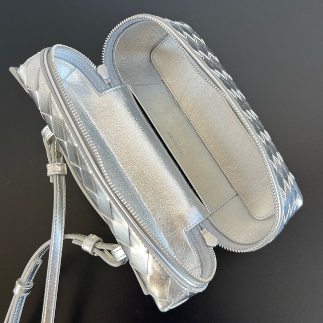 Bottega Veneta Bang Bang Intrecciato leather 789109 Silver
