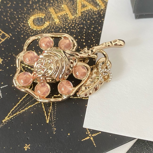 Chanel brooch CE81801