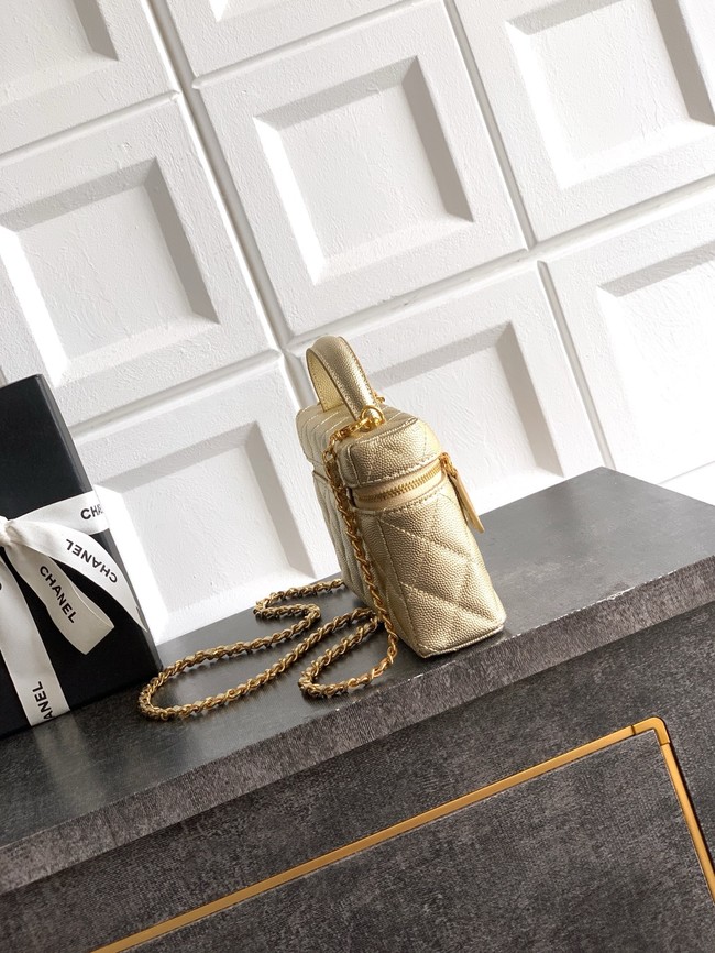 Chanel Vanity with Chain 26C AP4936 gold