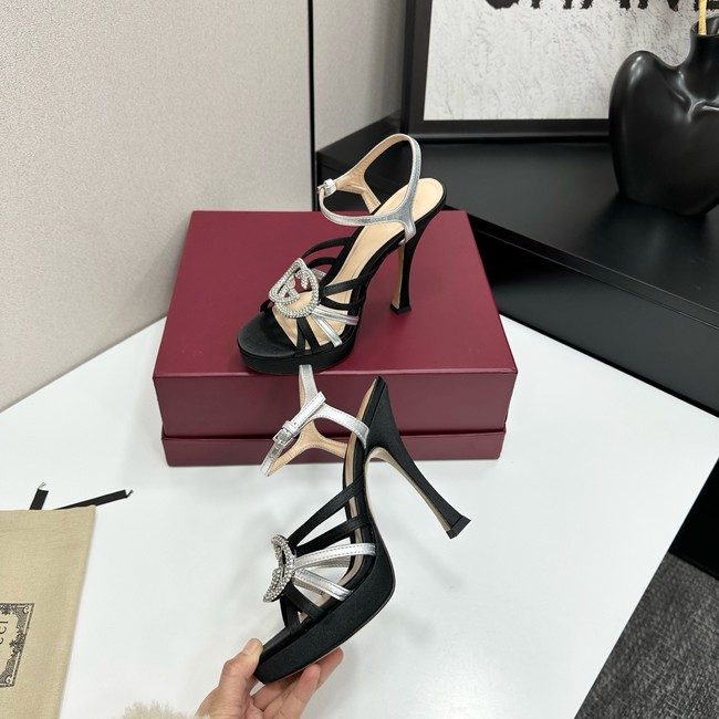 GUCCI Womens pump with crystal Interlocking G 21045-7