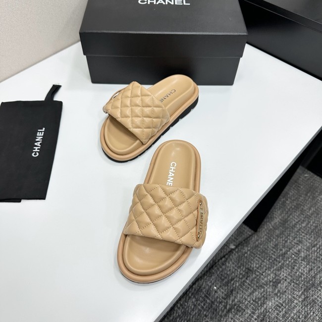 Chanel slipper 21061-1