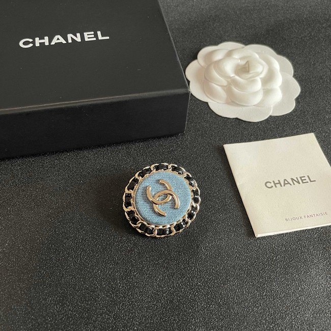Chanel brooch CE81978