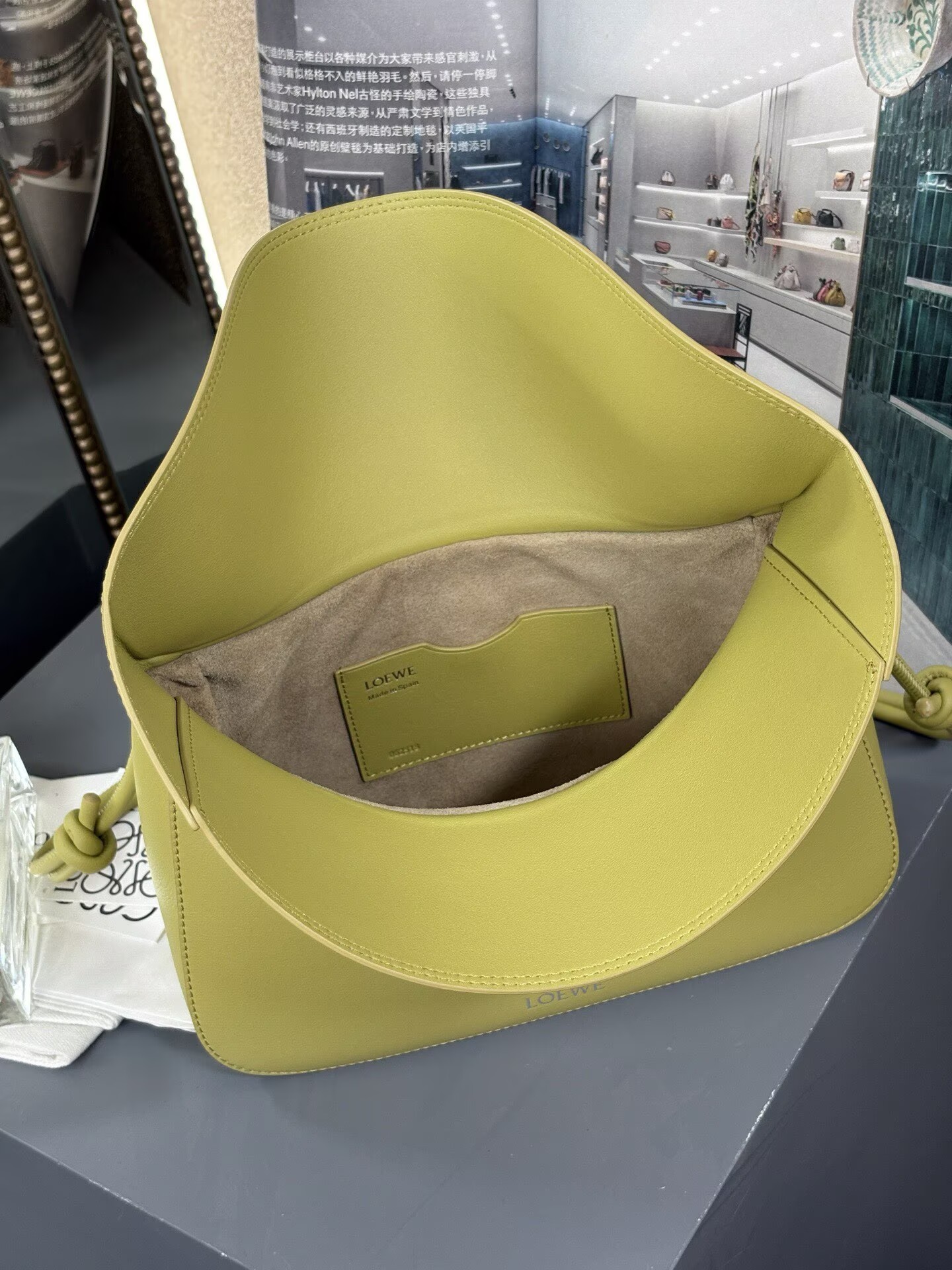 Loewe Ola Original Leather Fashion Handbag L53012 Lemo